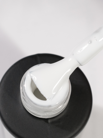 Гель-лак для ногтей Молчный белый Sofiprofi White Milk Gel Polish, 8 мл